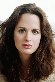 elizabethreaser.jpg