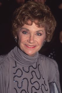 estellegetty.jpg