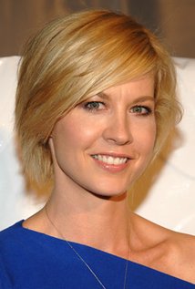 jennaelfman.jpg