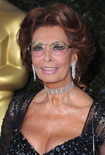 sophialoren.jpg