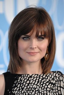 emilydeschanel