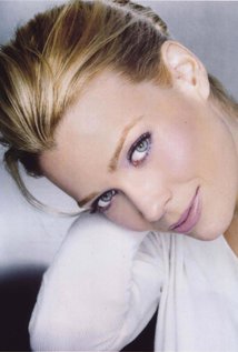 laurieholden.jpg