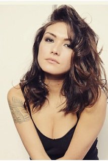 Daniella Pineda.jpg