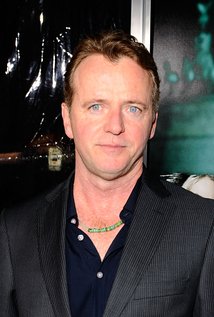 Aidan Quinn.jpg