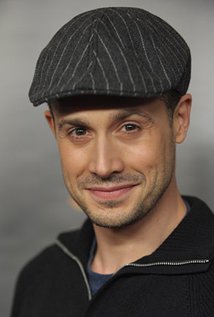 Freddie Prinze Jr..jpg