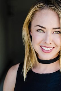 Lindsey McKeon.jpg