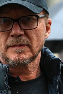 Paul Haggis.jpg