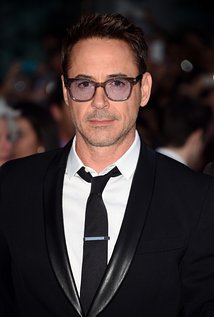 Robert Downey Jr..jpg