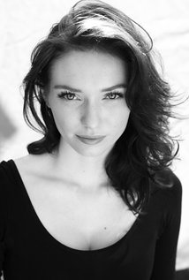 eleanortomlinson.jpg