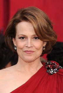 sigourneyweaver.jpg