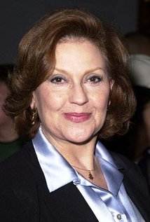 Kelly Bishop.jpg