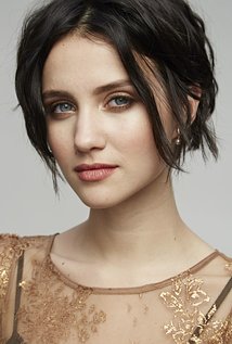 Julia Goldani Telles.jpg
