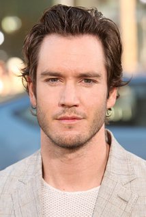 Mark-Paul Gosselaar.jpg