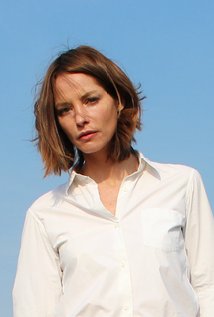 Sienna Guillory.jpg