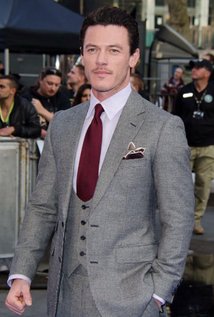 lukeevans