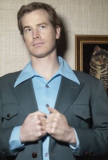 robhuebel.jpg