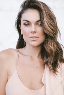 Serinda Swan.jpg