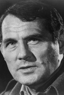 robertshaw.jpg