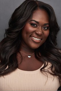 daniellebrooks.jpg