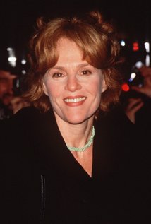 madelinekahn.jpg