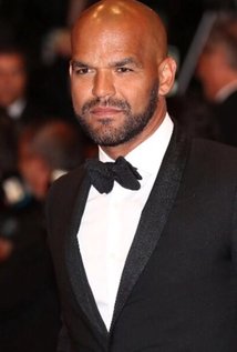 amaurynolasco.jpg