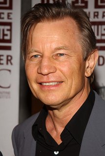 Michael York.jpg