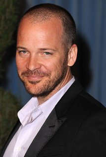 Peter Sarsgaard.jpg