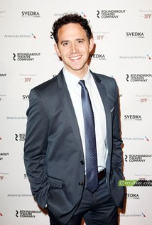 Santino Fontana.jpg
