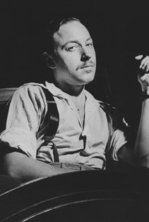 Tennessee Williams (1911–1983).jpg